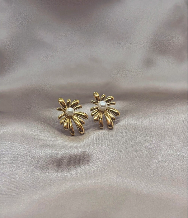 Daisy Earrings