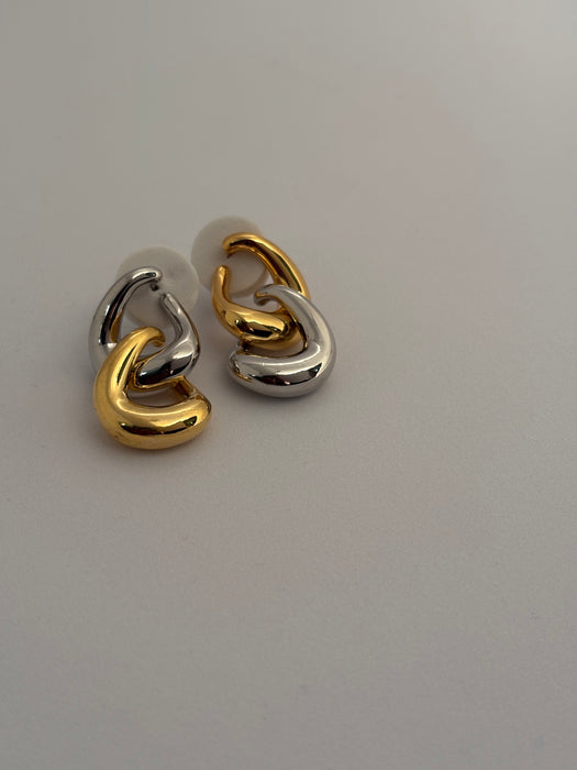 Two tone chain earrings